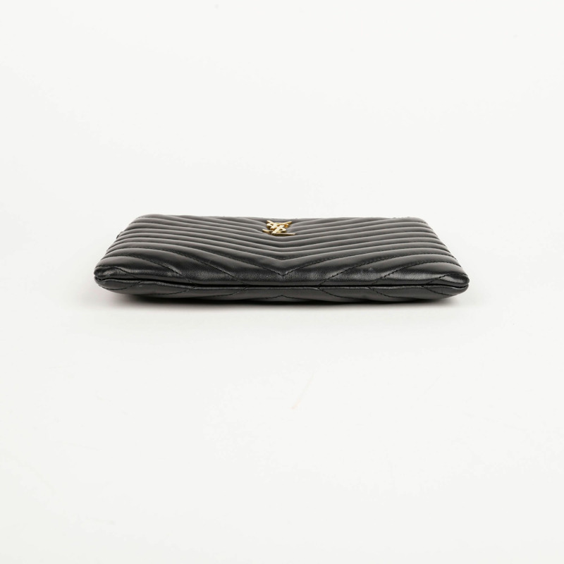 SAINT LAURENT 黑色馬特拉塞凸紋皮革 Monogram 手拿包-9