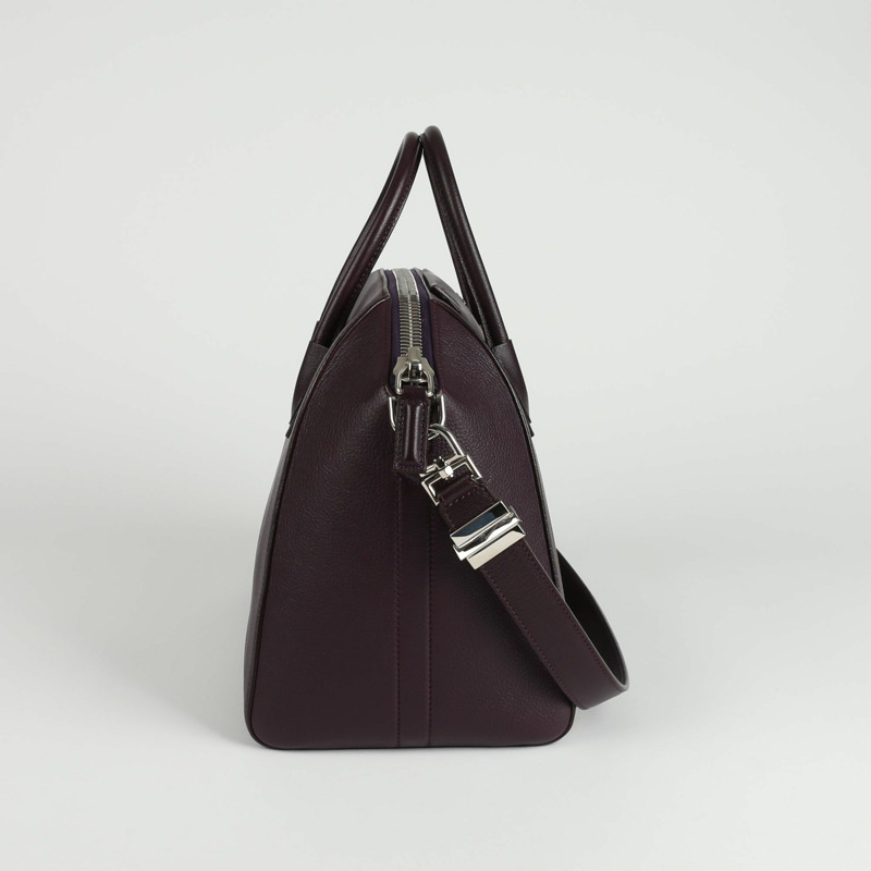 GIVENCHY Antigona 中型手提包與肩背包-4