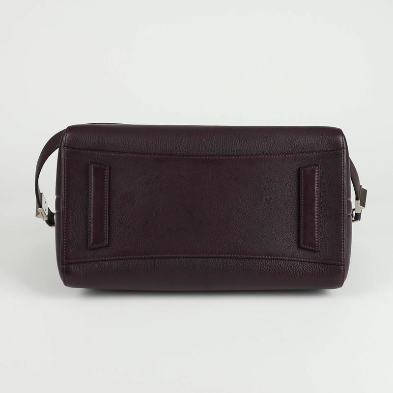 GIVENCHY Antigona 中型手提包與肩背包-5