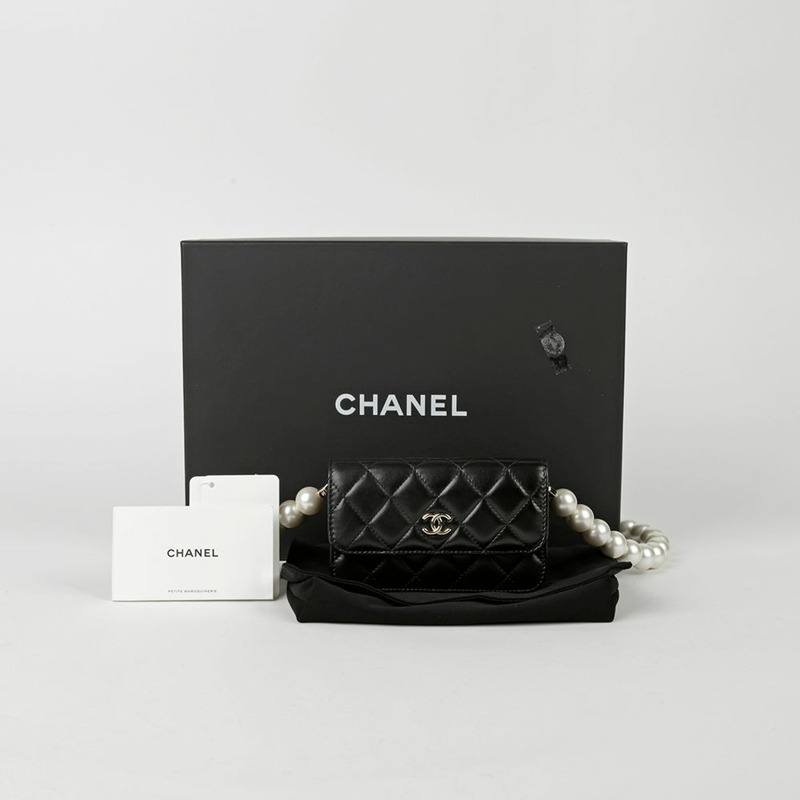 CHANEL 珍珠帶翻蓋WOC斜背包-0