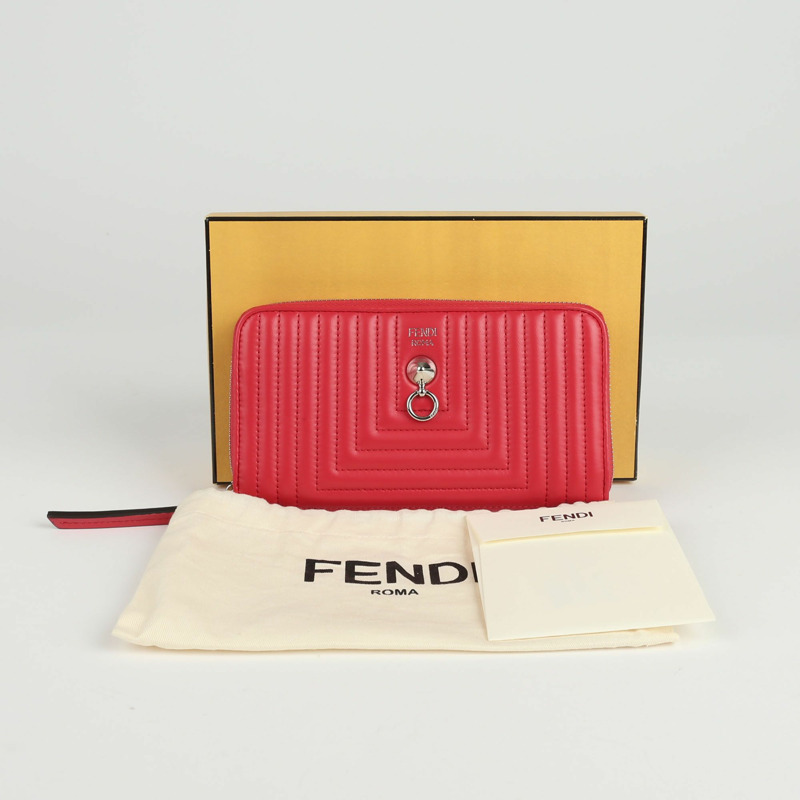 FENDI 拉鍊圓形長款皮夾-0