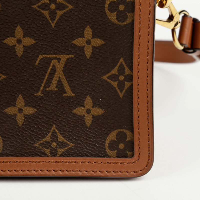 LOUIS VUITTON Dauphine 迷你肩斜背包-5