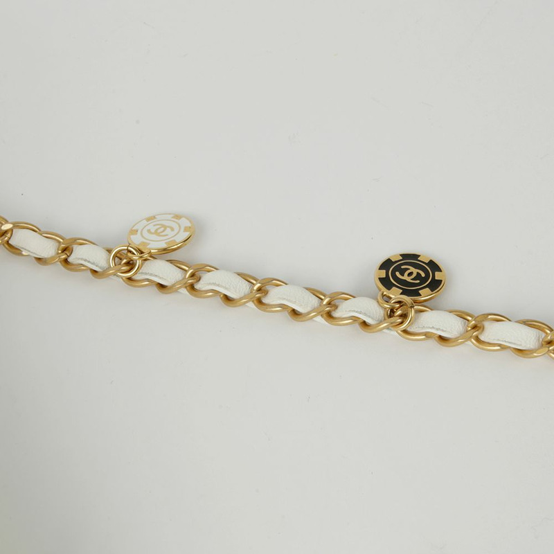 CHANEL 翻蓋迷你肩斜背包-9
