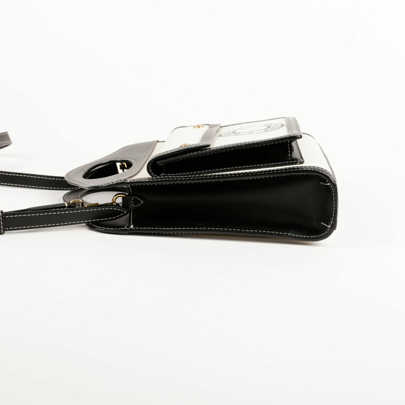 【包稅】BURBERRY 口袋迷你手提單肩包-5