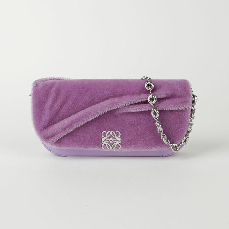 LOEWE Goya 長手拿包肩斜背包-1