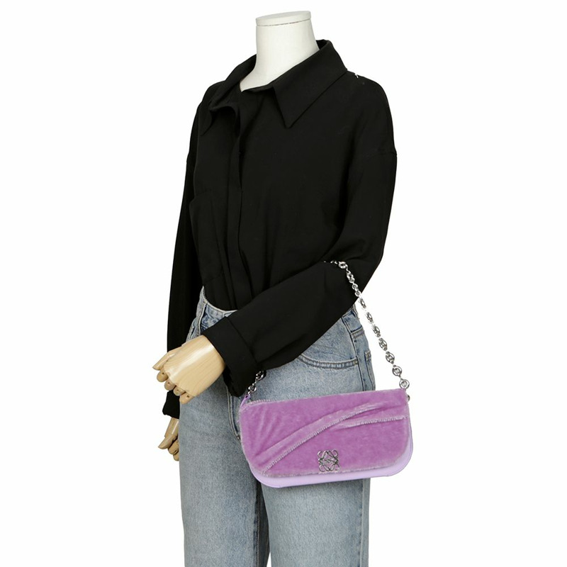 LOEWE Goya 長手拿包肩斜背包-9