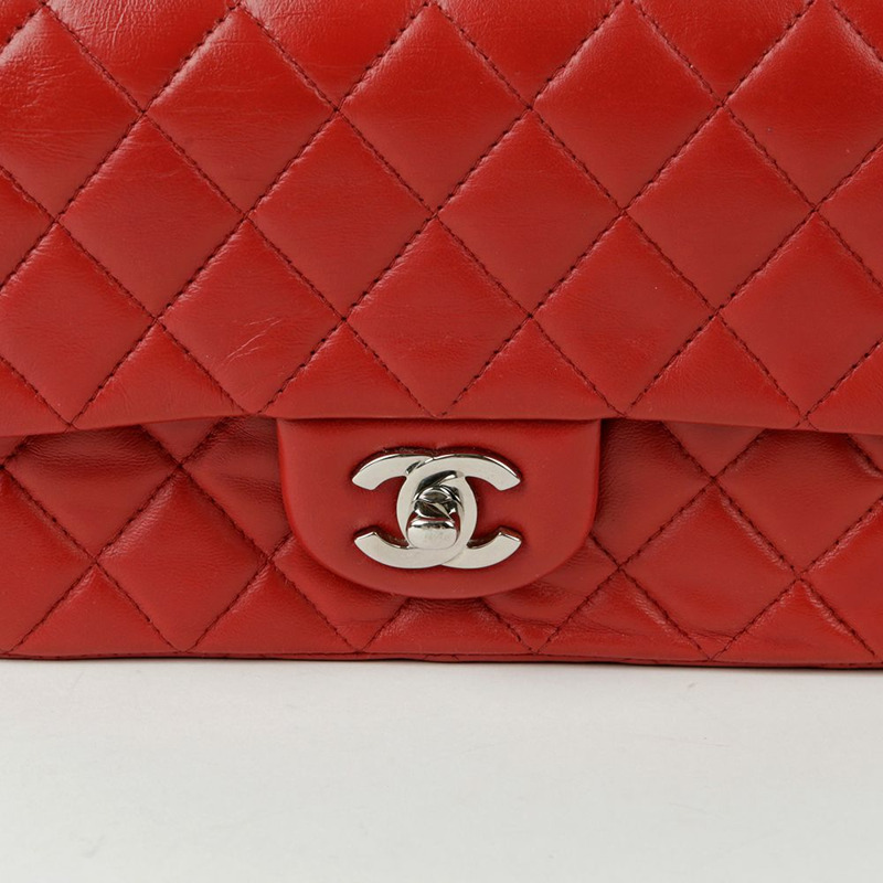 CHANEL 經典新款迷你翻蓋肩斜背包-2