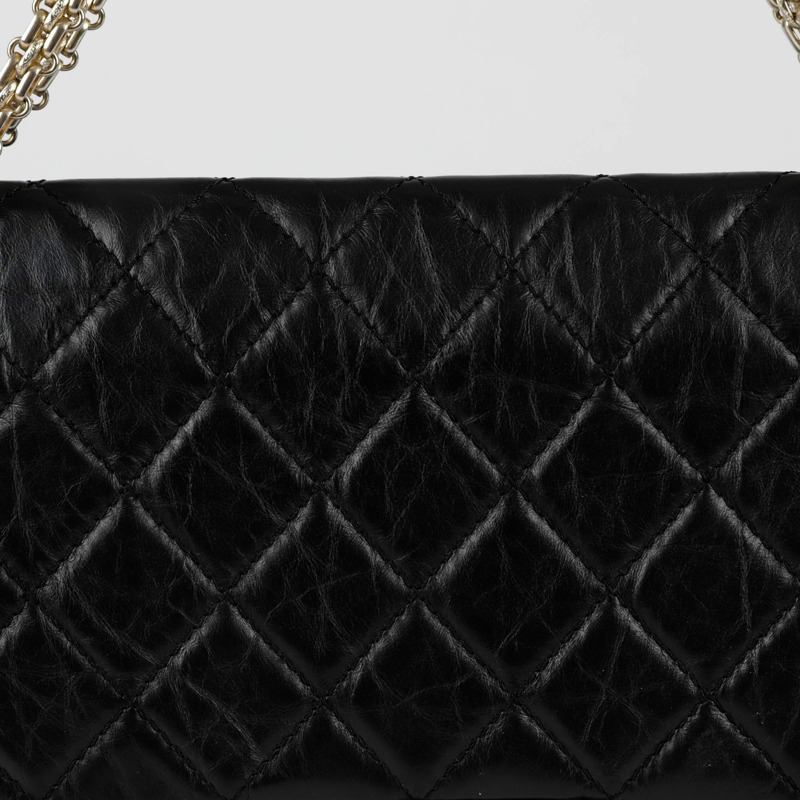 CHANEL 2.55 Maxi 翻蓋肩斜背包-2