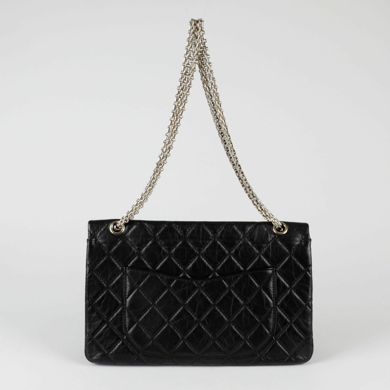 CHANEL 2.55 Maxi 翻蓋肩斜背包-4