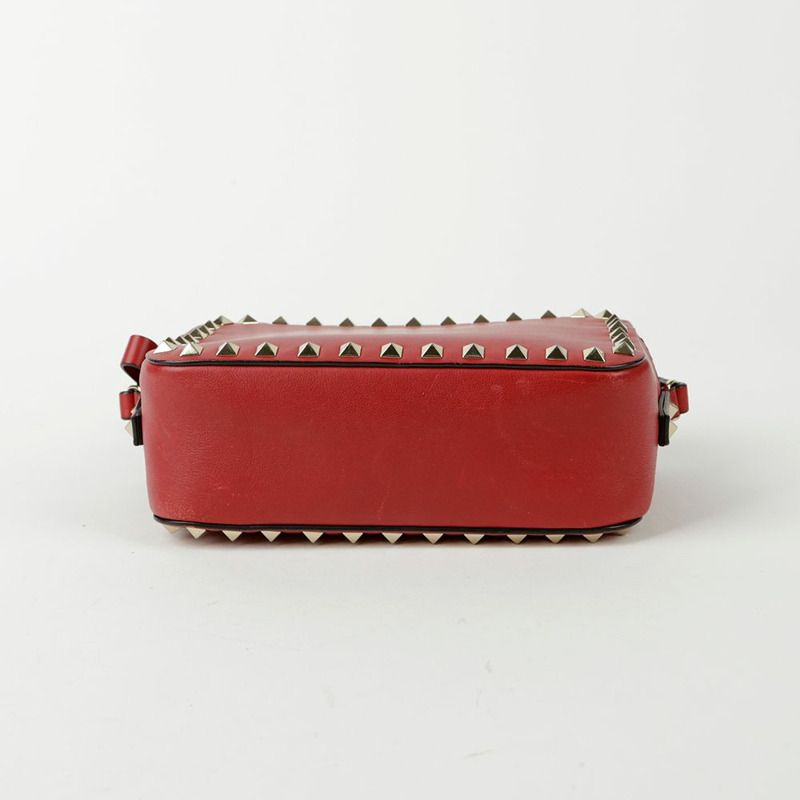 VALENTINO Rockstud 相機肩斜背包-7
