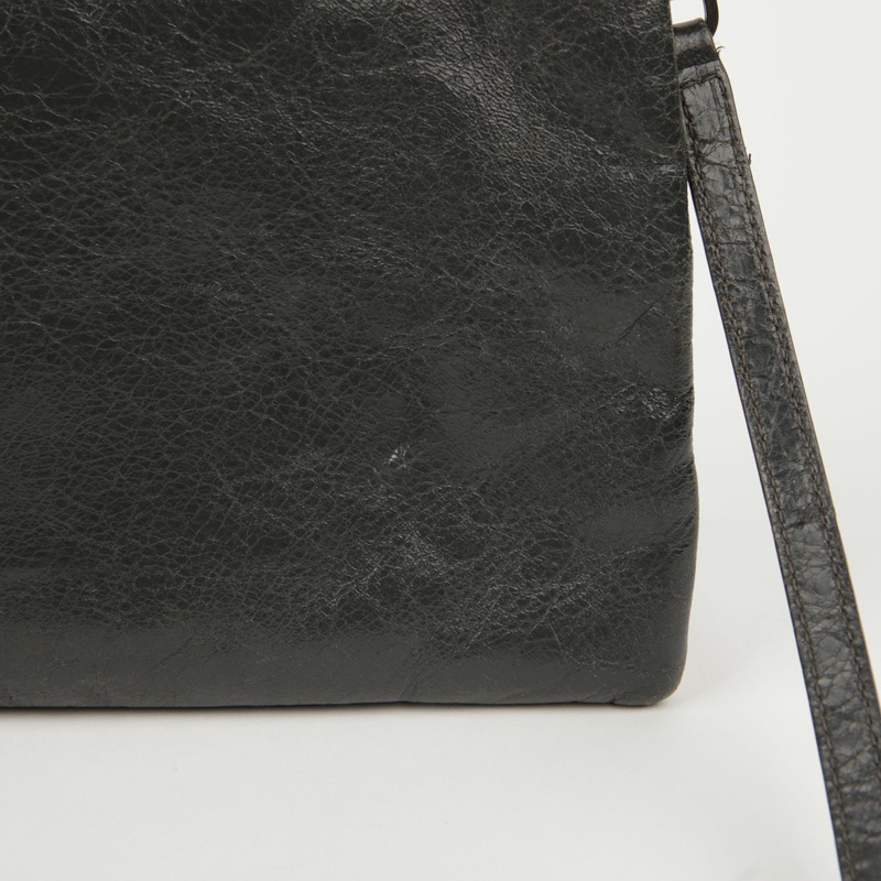 BALENCIAGA 信封手拿包和斜背包 319376-3