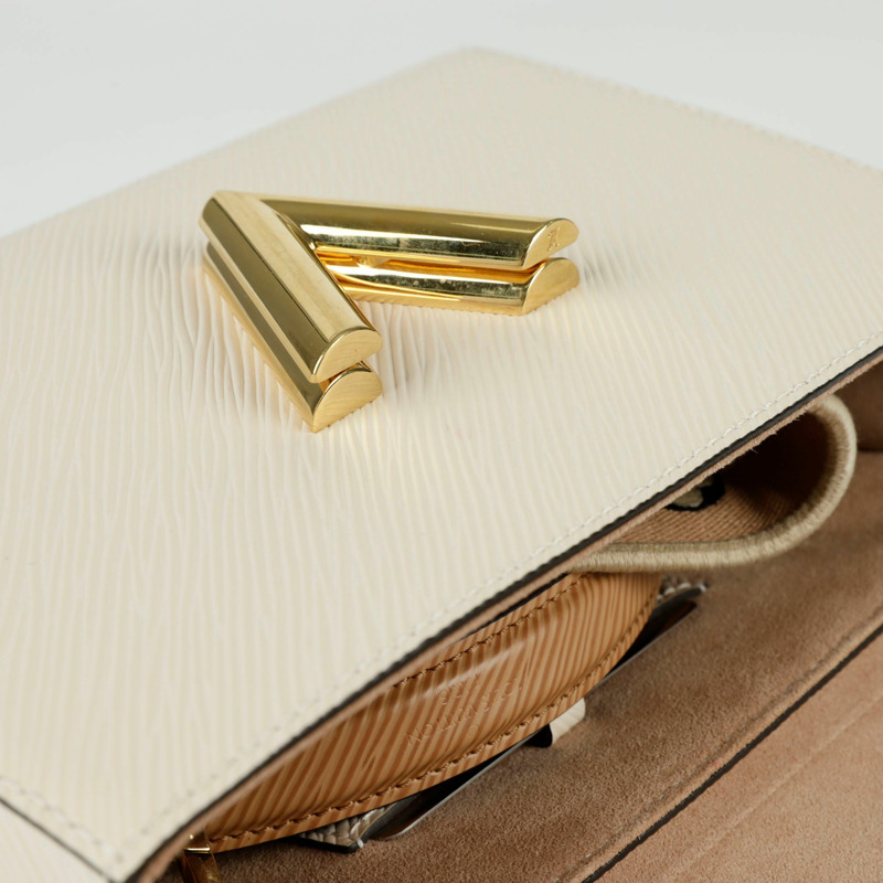 LOUIS VUITTON Twist MM 手提包與肩背包-12