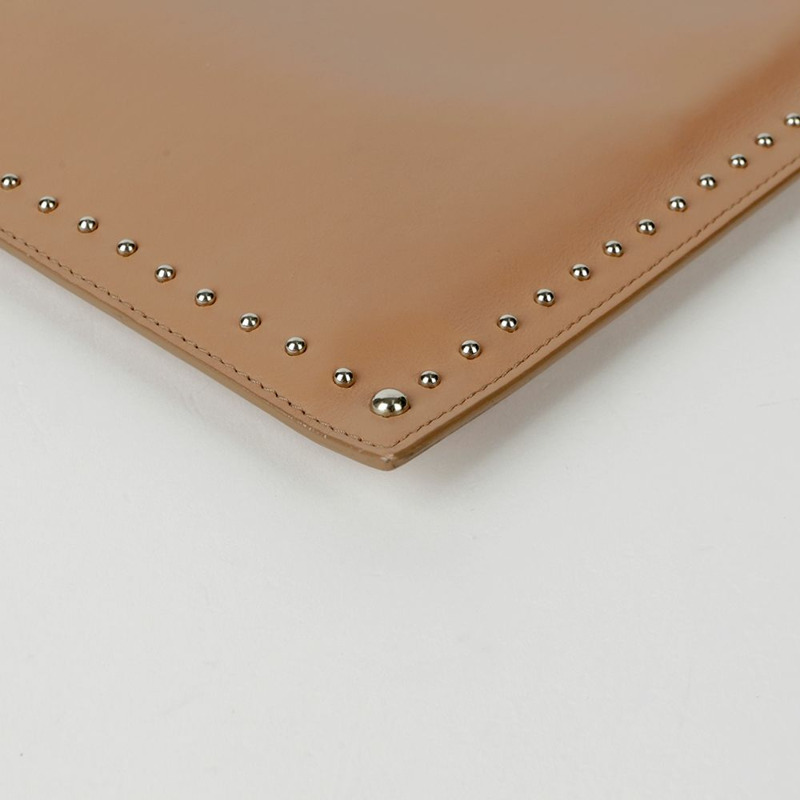 GIVENCHY Antigona 大號鉚釘手拿包 06822450-7