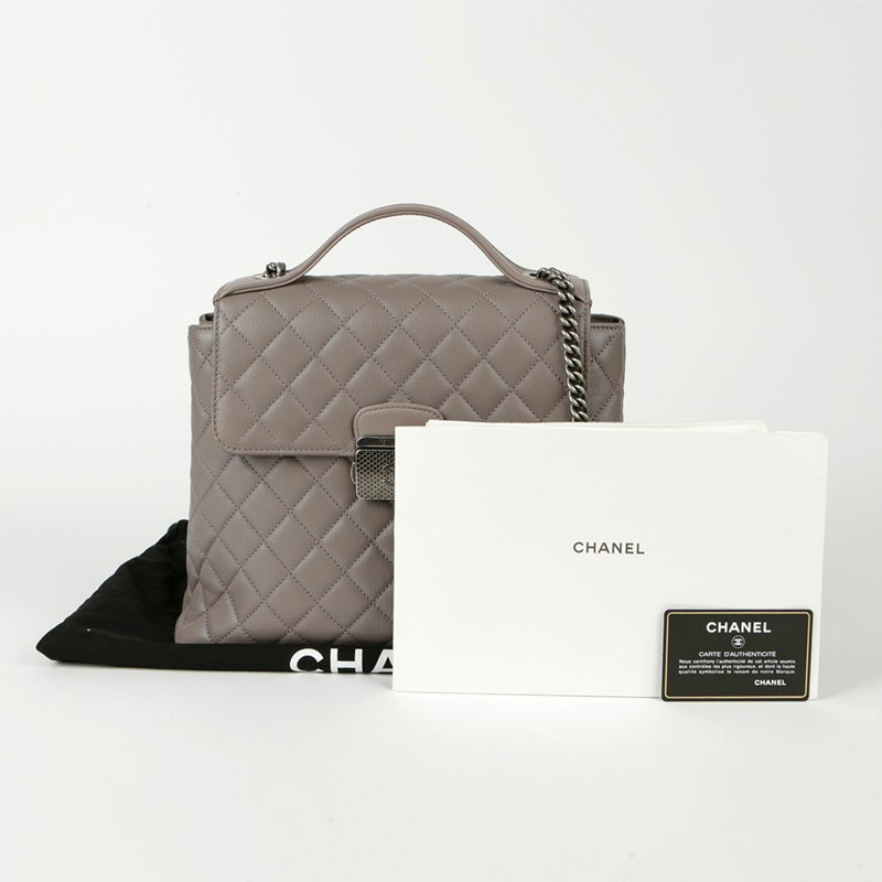 CHANEL 翻蓋手提包與肩背包-0