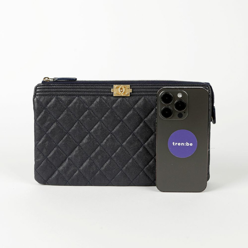 CHANEL Caviar Skin Boy 雙口袋手拿包-7