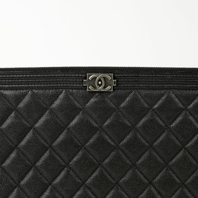 CHANEL Caviar Boy 大號手包-2