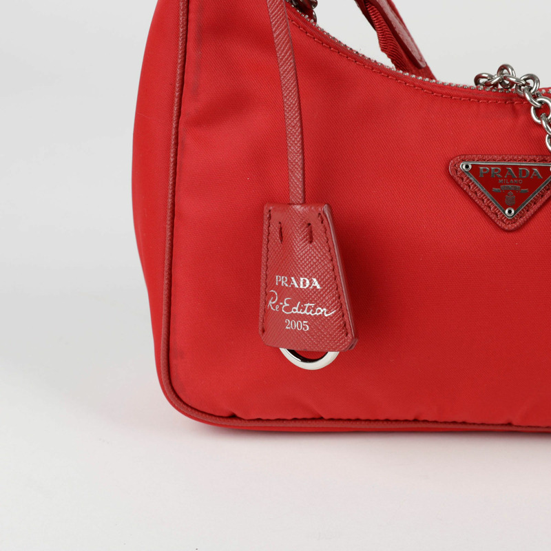 PRADA Reedition Hobo 肩背包與斜背包-2