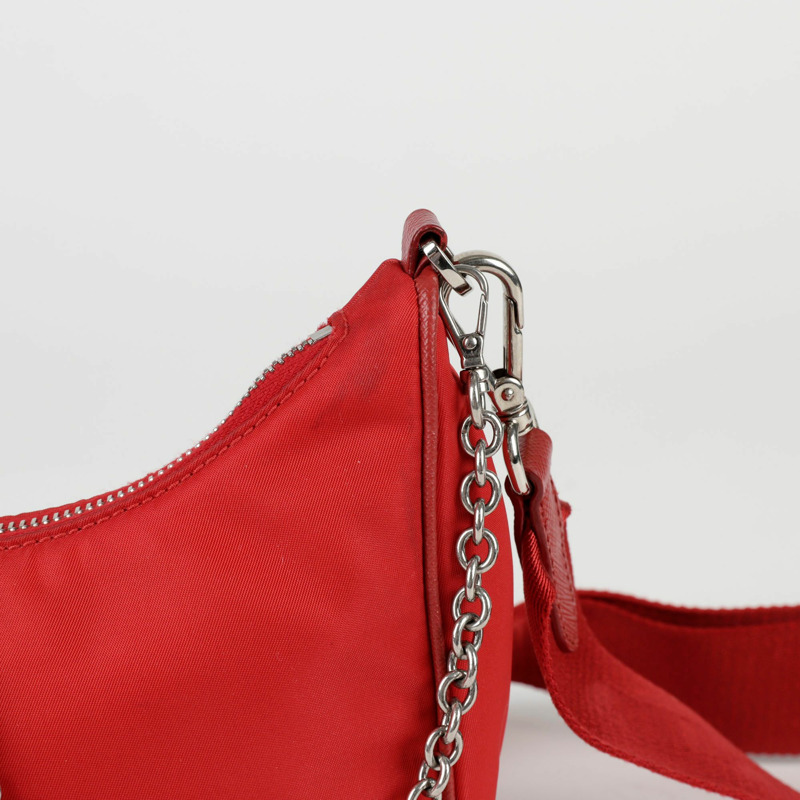 PRADA Reedition Hobo 肩背包與斜背包-4
