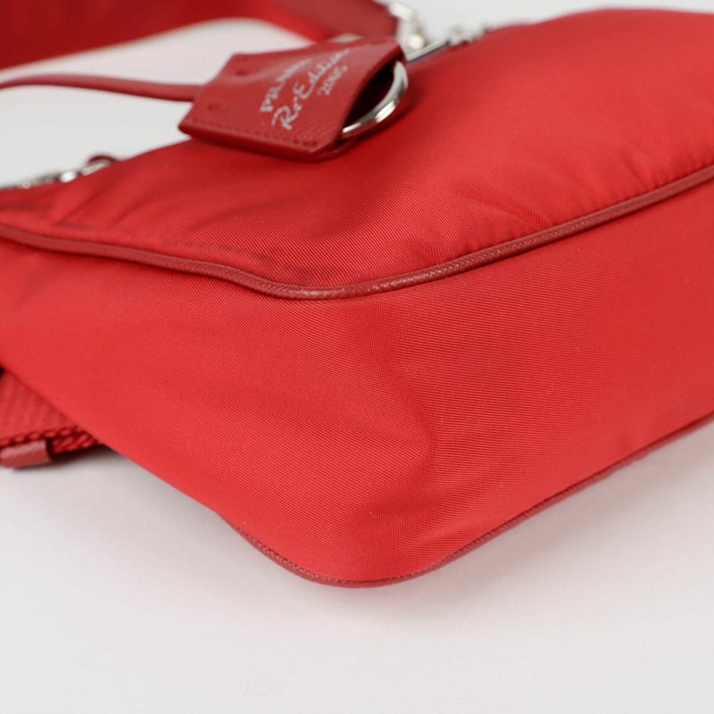 PRADA Reedition Hobo 肩背包與斜背包-10