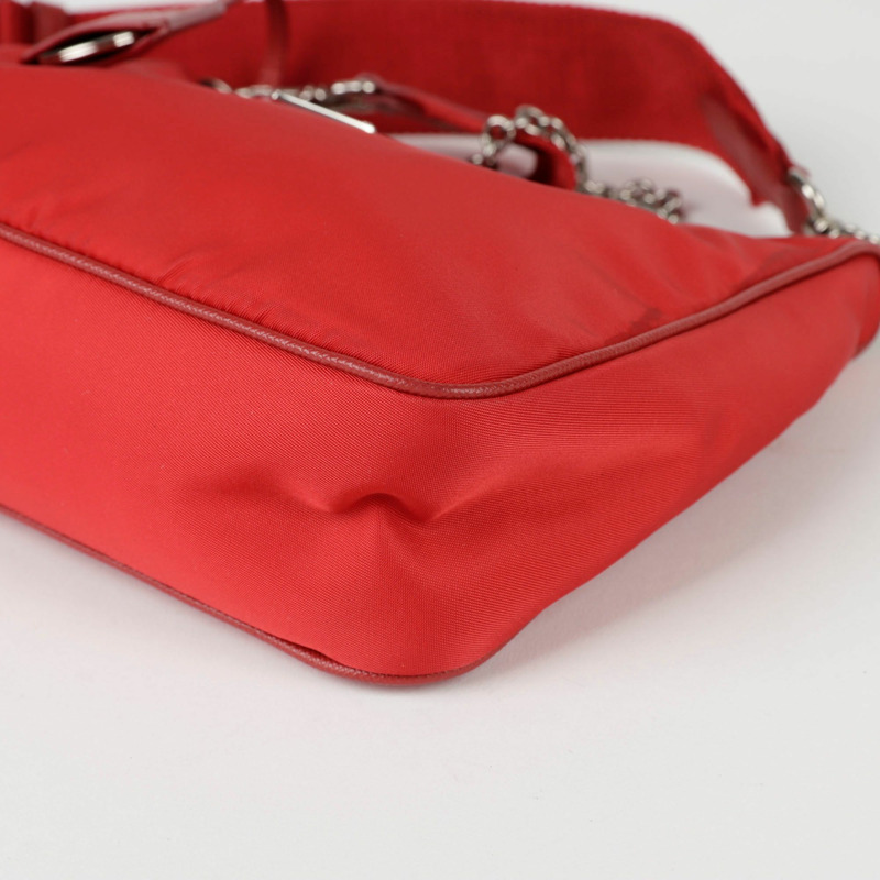 PRADA Reedition Hobo 肩背包與斜背包-12