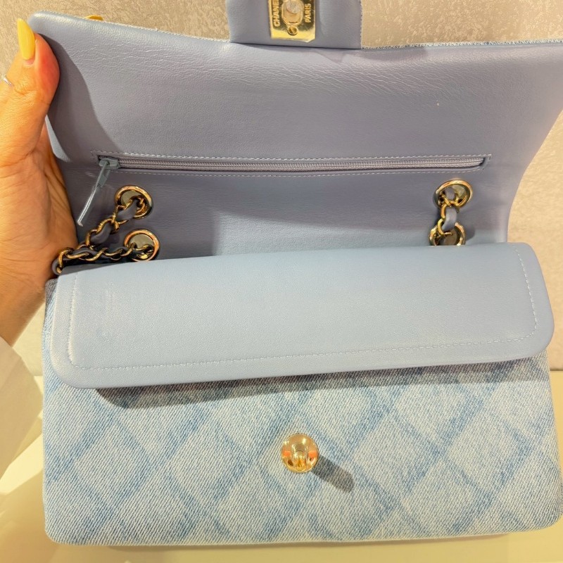 Chanel 經典淺牛仔菱格紋丹寧CF包 金扣-6