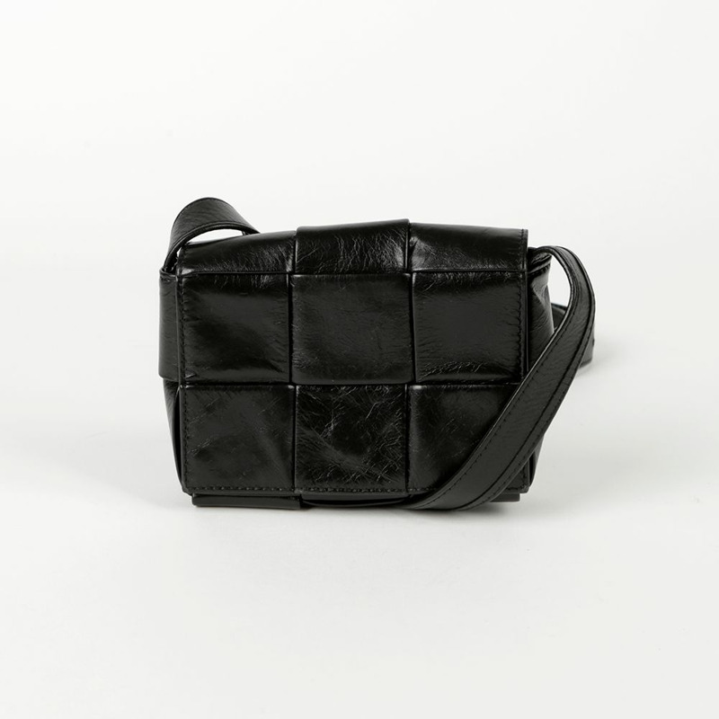 BOTTEGA VENETA Candy Cassette 迷你斜背包-1