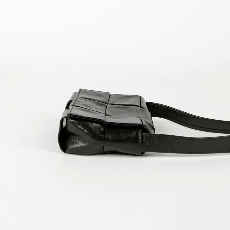 BOTTEGA VENETA Candy Cassette 迷你斜背包-3