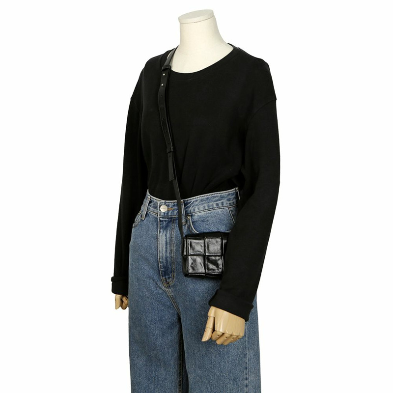 BOTTEGA VENETA Candy Cassette 迷你斜背包-10