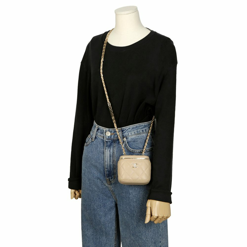 【包稅】CHANEL 魚子醬迷你化妝肩斜背包-15