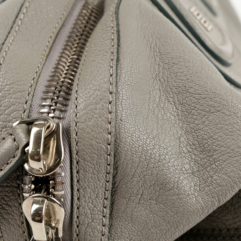 GIVENCHY Nightingale 中型手提包和單肩包 05046012-4