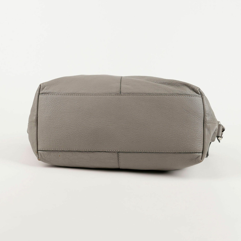 GIVENCHY Nightingale 中型手提包和單肩包 05046012-7