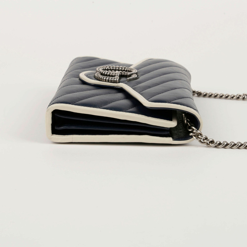 GUCCI GG Marmont 迷你鏈條斜背包-10