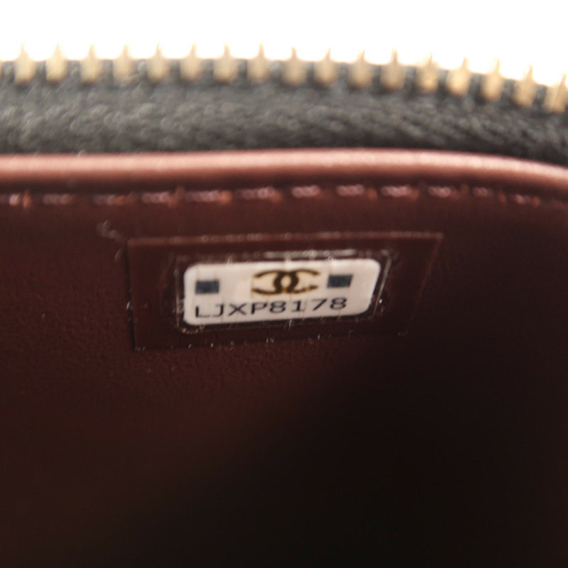CHANEL 牛皮皮革Mini Gigarette Box金扣鏈帶肩背袋-13