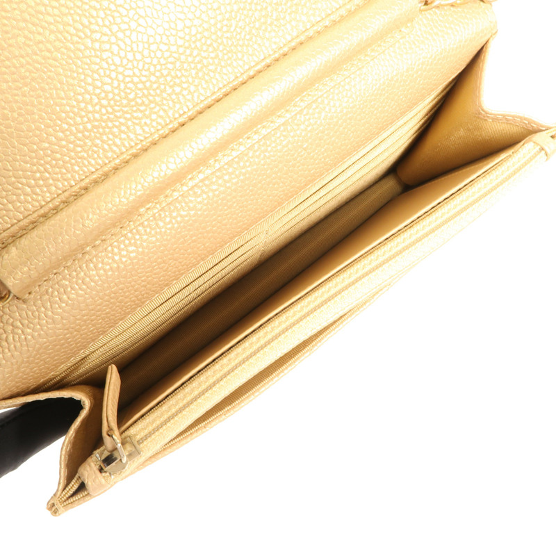 CHANEL 牛皮皮革WOC Wallet On Chain金扣鏈帶肩背袋-12