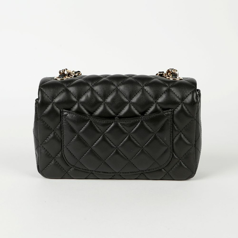CHANEL 經典新款迷你肩背包-4