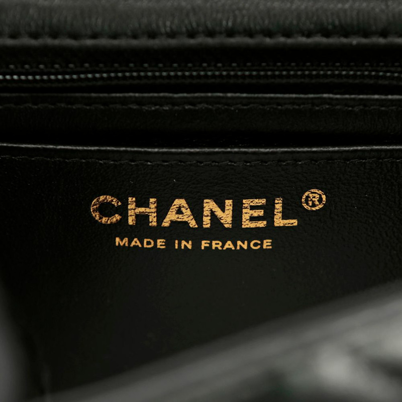 CHANEL 經典新款迷你肩背包-14