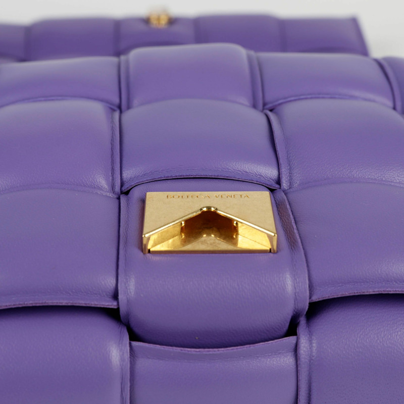 【包稅】BOTTEGA VENETA 帶襯墊的磁帶單肩斜挎包 591970-7