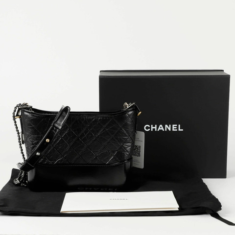 CHANEL Gabrielle 中號 Hobo 單肩包 AS1521