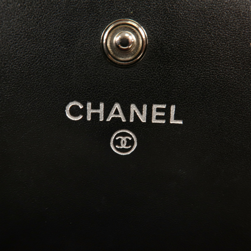 CHANEL 羊皮皮革Cambon Wallet銀扣長錢包-5