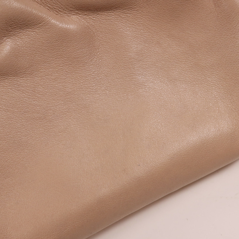 GUCCI 牛皮皮革Clutch Bag銀扣手拿包-15