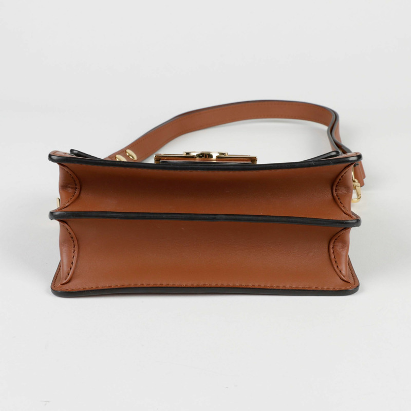 LOUIS VUITTON Dauphine 迷你斜背包-8