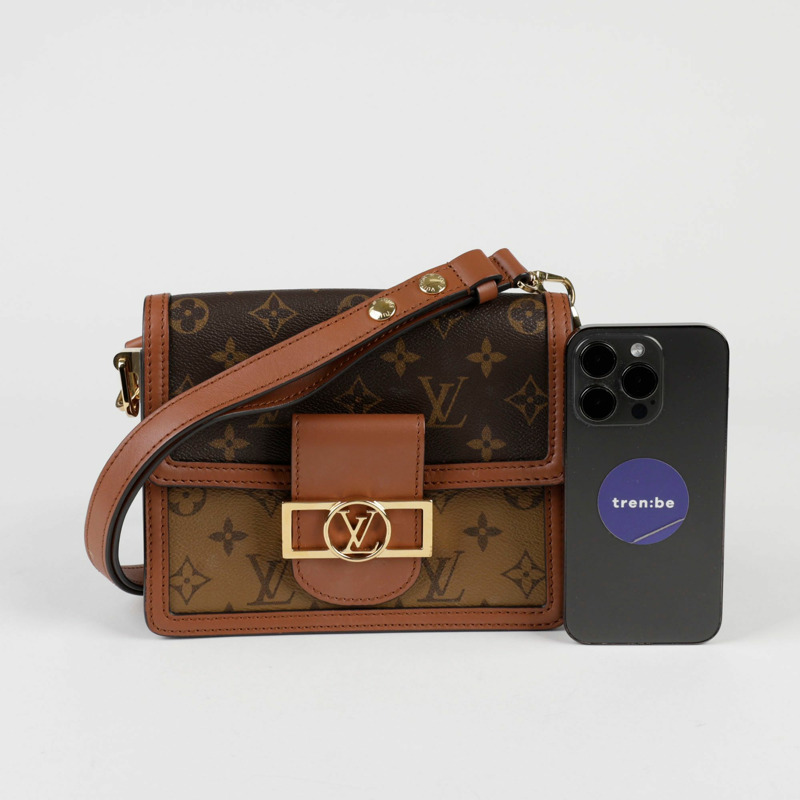 LOUIS VUITTON Dauphine 迷你斜背包-9