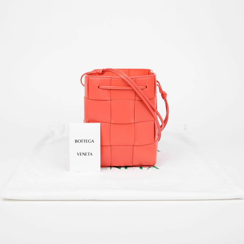 BOTTEGA VENETA 680218 Cassette Bucket 小號肩斜背包-0