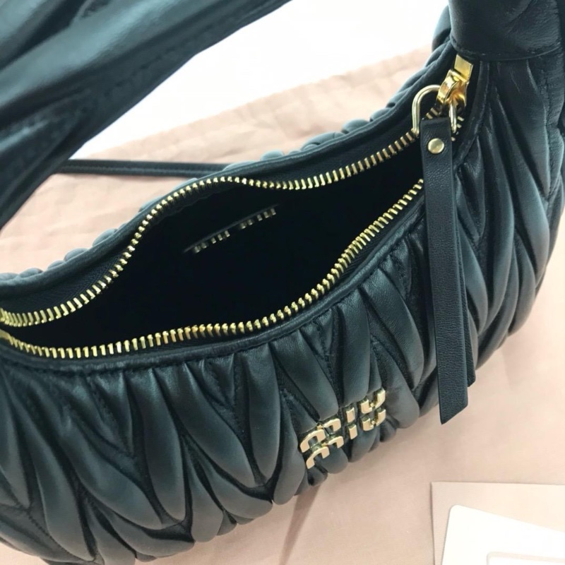 Miu Miu Hobo bag-3