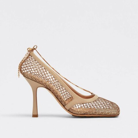 Bottega Veneta 寶緹嘉  奶茶色 洞洞 鏈條 跟鞋 EU35 1/2