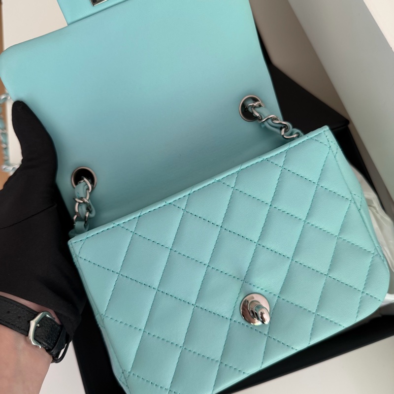 Chanel 方胖子 CF17-18