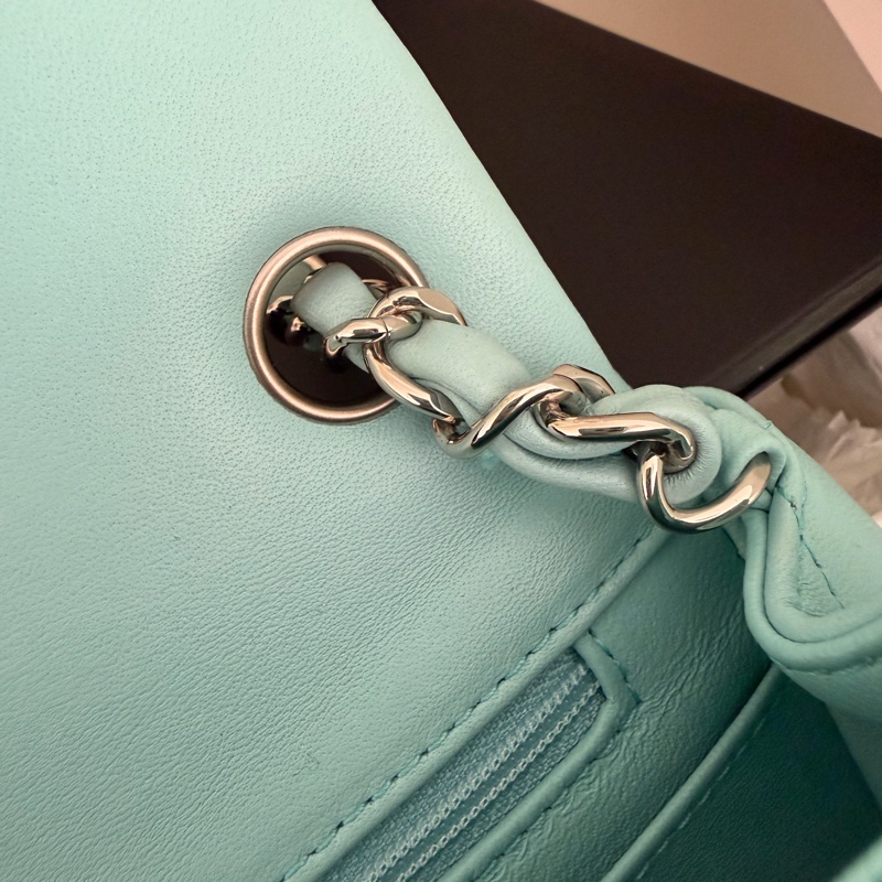 Chanel 方胖子 CF17-22