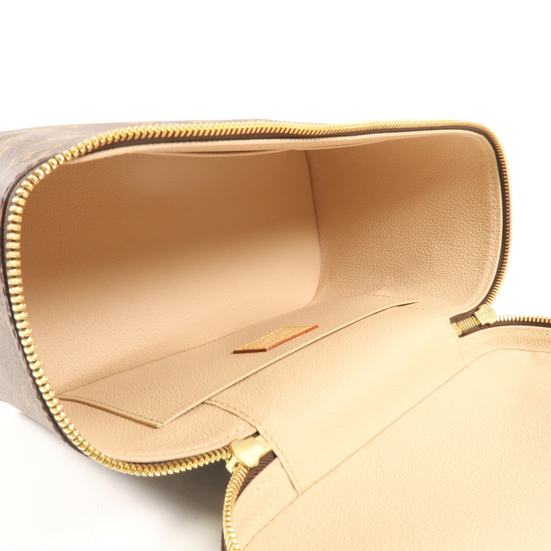 LOUIS VUITTON Monogram Nice BB金扣手挽袋-13