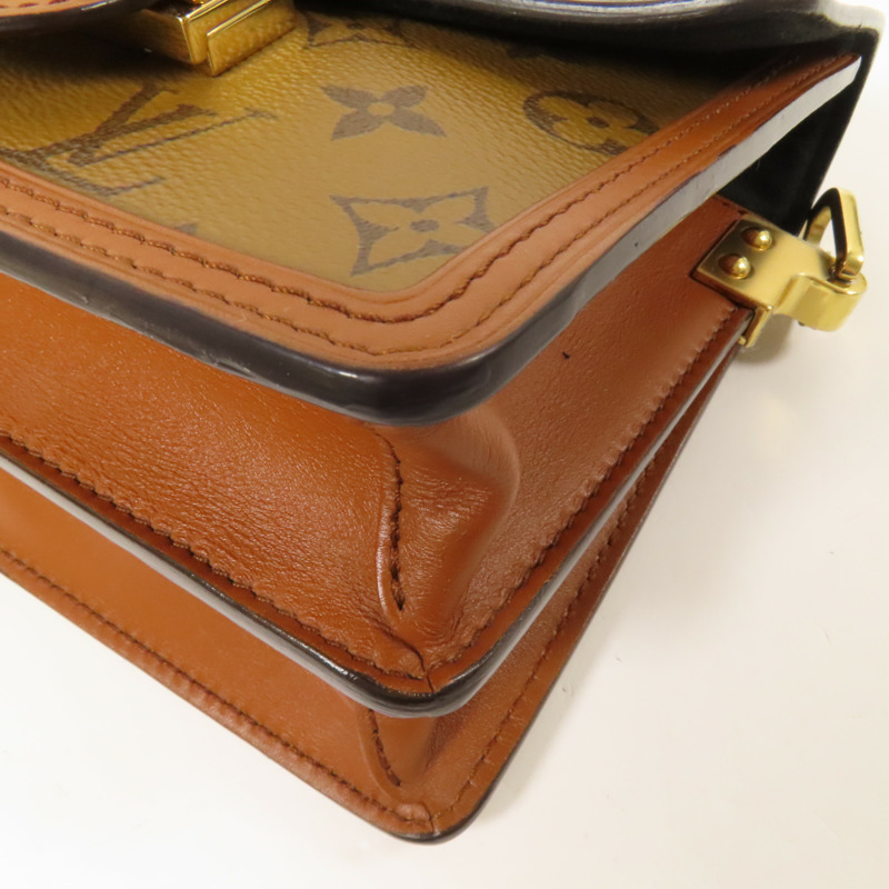 LOUIS VUITTON Monogram Reverse Mini Dauphine金扣肩背袋-14