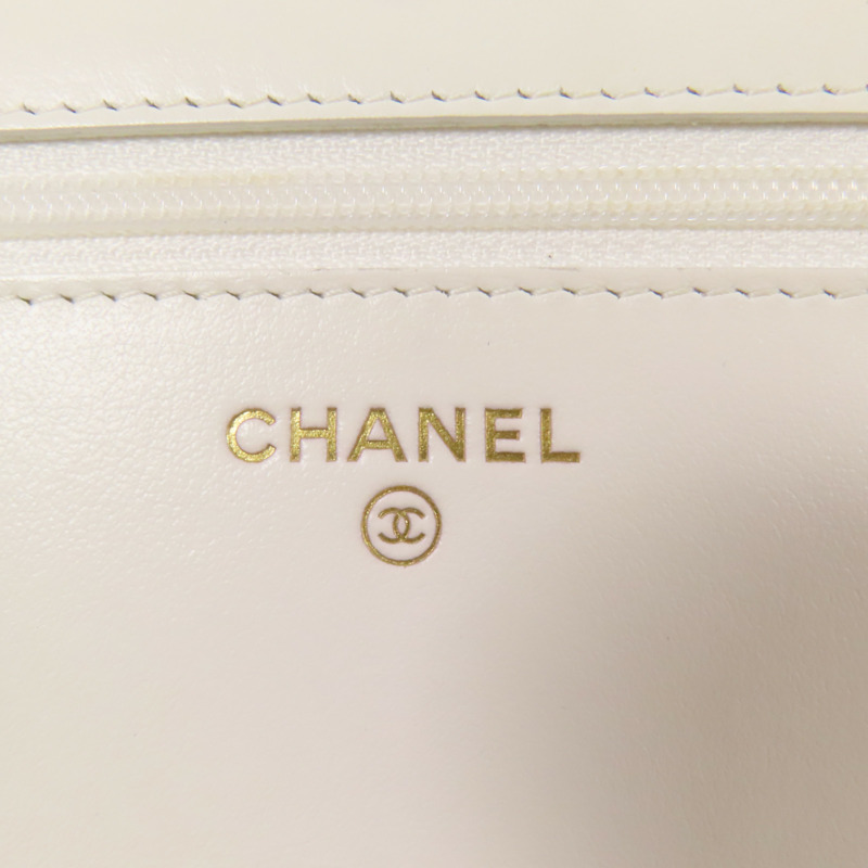 CHANEL 牛皮皮革WOC Wallet On Chain金扣鏈帶肩背袋-7
